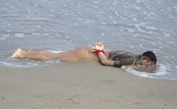 Semi Nude Man Found Dead At Beach Borneopost Online Borneo Malaysia Sarawak Daily News