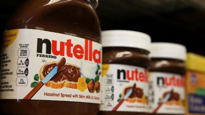 Ferrero, the company who makes Nutella, said it was aware of the environmental stakes and had made commitments to source palm oil in a responsible manner -© Getty/AFP/File Read more: http://www.theborneopost.com/2015/06/17/stop-eating-nutella-urges-french-ecology-minister/#ixzz3dLB967iz 