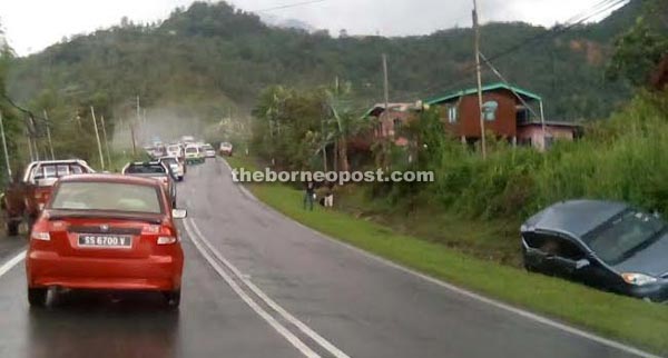 The accident caused traffic jam along the road.