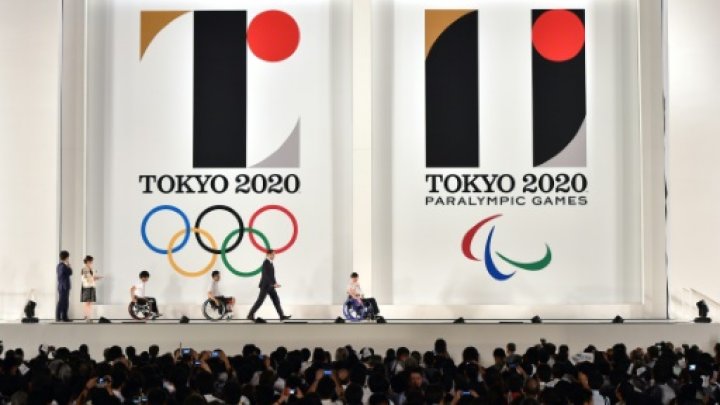 The logos for the Tokyo 2020 Olympic and Paralympic Games are unveiled at Tokyo's city hall on July 24, 2015 -© AFP 