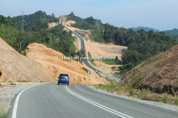 The hilly Kapit-Song road.