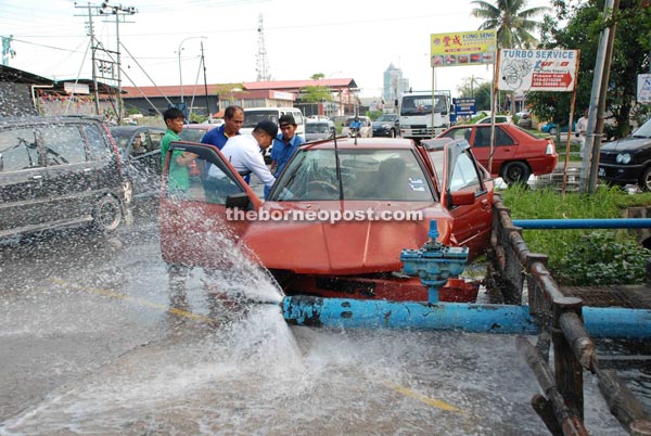 The impact caused the water pipe to burst.