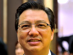  Datuk Seri Liow Tiong Lai 