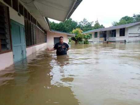 Segong school, Bau Photo credit: (Kamek Miak Sarawak) Facebook page