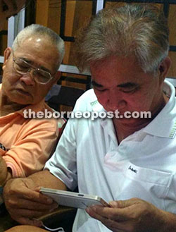 Chee Ming reads The Borneo Post Online news on the latest information from the Philippine Embassy.