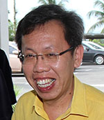 Dr Sim Kui Hian