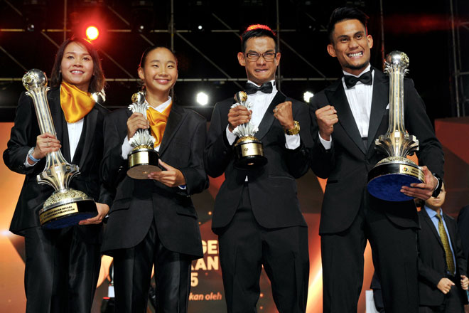 Overall National Sports Award recipients are (from left) Pandelela Rinong, Felicia Mikat, Mohamad Ridzuan Mohamad Puzi and Mohd Al-Jufferi Jamari. — Bernama photo