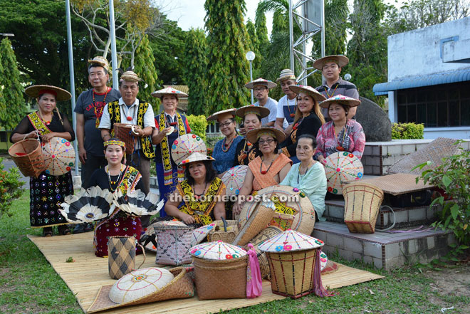 Edward (back, third form left) with the Pesta Gelimeh committee. SBA president Catherine Awing Wan is at back, fourth from left. 