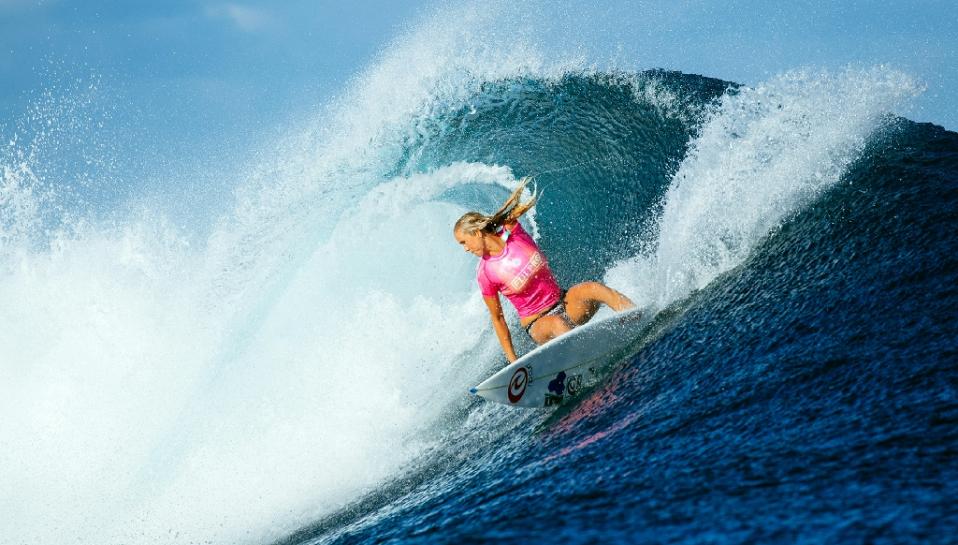 One-armed US surfer Bethany Hamilton was a promising junior aged 13 when a huge tiger shark mauled her. Photo by AFP
