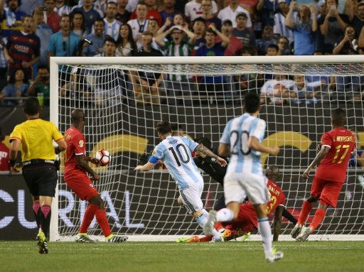 Argentina's Lionel Messi (C) wasted no time in stamping his genius on the Copa America Centenario after coming on in the 61st minute to score a hat-trick against Panama in just 19 minutes. Photo by AFP
