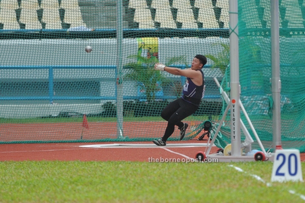 Wong's winning throw of 50.82m.