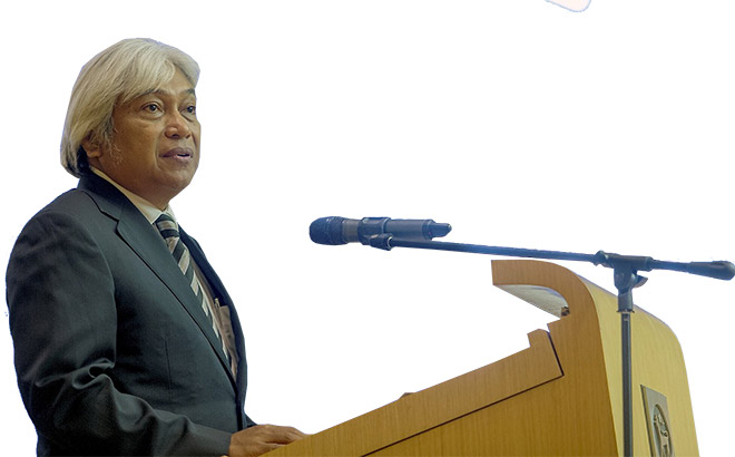  “It’s not that we expected growth to be weaker in the second half. We anticipate it to be stronger and that growth for the whole year is expected to remain between 4.0 and 4.5 per cent.” Datuk Muhammad Ibrahim, BNM Governor