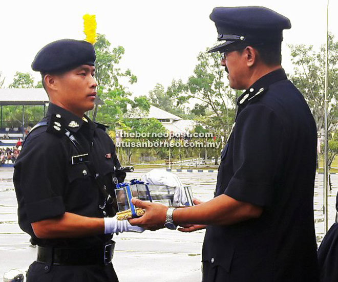 Polis bantuan