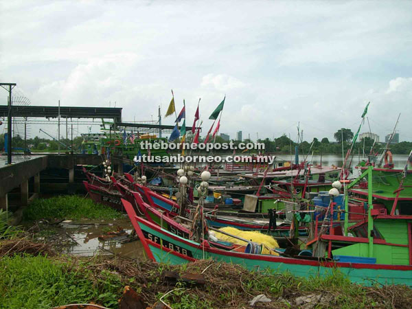 Kotak Fishermen Association’s fishing port at Bintawa in Kuching. Fishermen use the two wharves there to unload their catch. 