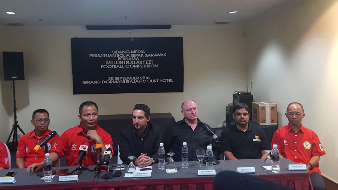 Abdul Wahab (second left) speaking to reporters during the press conference yesterday. Also seen are McMahon (third right), de Kretser (third left), Aria (second right) and FAS vice presidents Razali Dolhan (left) and Cassidy Morris (right).
