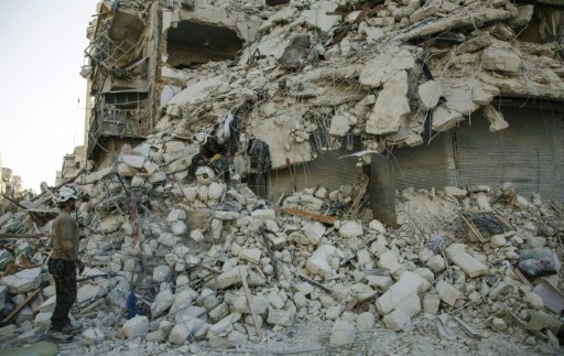  Russia said a "humanitarian pause" in the assualt on Aleppo will continue until at least 1600 GMT and could be extended, while the Syrian army said it will last three days. - AFP/File