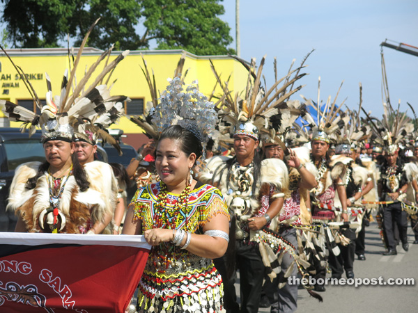 A section of the participants in traditional costumes during the parade.