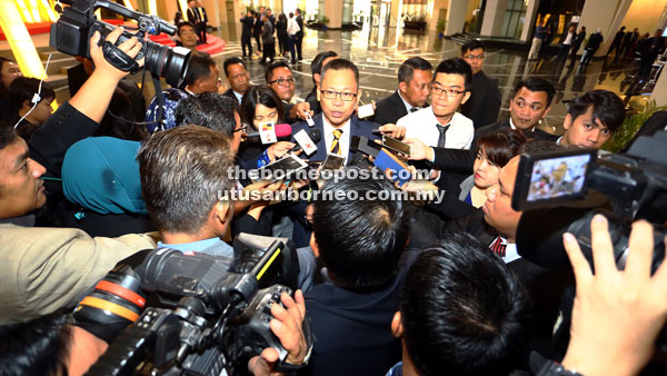 Abdullah Saidol surrounded by reporters at the DUN Complex after the tabling of the Supply (2017) Bill by Chief Minister Datuk Patinggi Tan Sri Adenan Satem.
