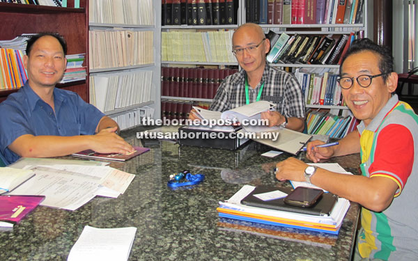 (From right) MTUC Sarawak chairman Mohamad Ibrahim Hamid, Lo and MTUC Sarawak assistant secretary Law Kiat Min meeting with The Borneo Post journalist at MTUC office in Queen’s Tower, Kuching.