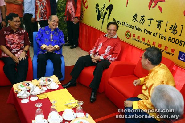 Abang Johari (second right) sharing the lighter side with (from right) Dr Sim, Uggah and a former deputy chief minister Datuk Patinggi Tan Sri Dr George Chan Hong Nam. 