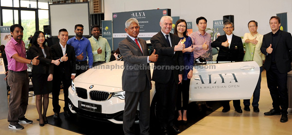 Jauhari (centre) with the organiser at Alya WTA Malaysia Open 2017 press conference. Also seen are tournament director Keld Kristiansen (right). — Bernama photo