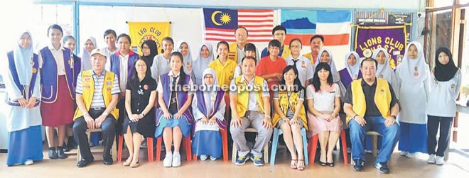 Group photo after the installation ceremony.