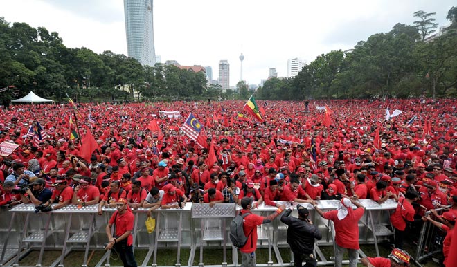 The participants gathered at Padang Merbok. — Bernama photo  