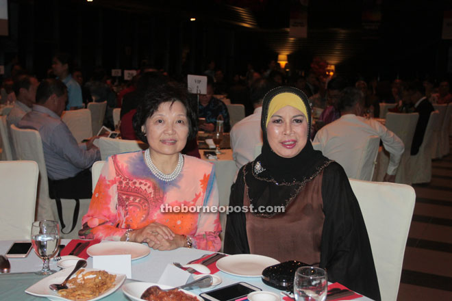 Jamilah (right) poses with Datin Wendy.