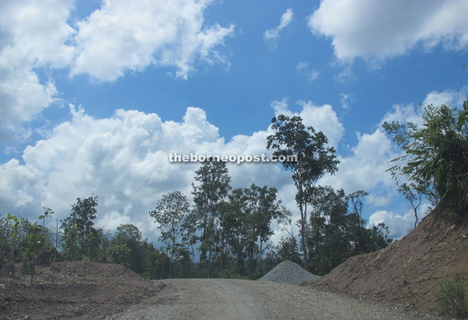 The road to Kampung Semadang Danu is still a gravel road.
