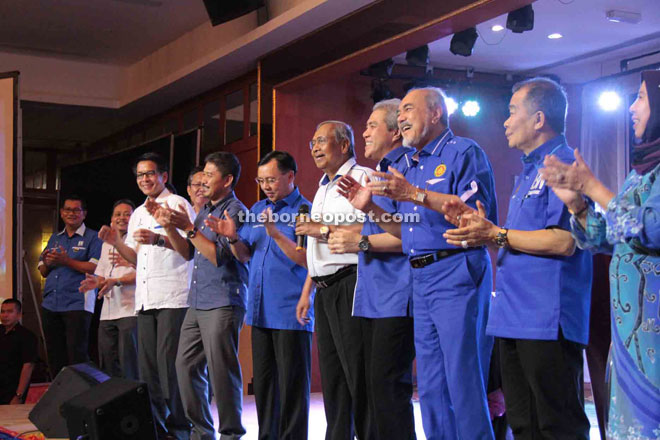 Adenan singing Cliff Richard’s ‘the Young Ones’ with his Adenan Team leaders.