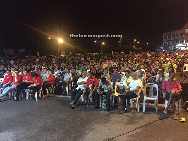 A sea of crowd at the DAP ceramah in BDC.