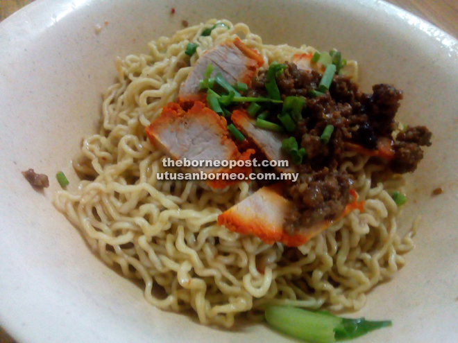 A normal bowl of kolok mee that Ah Lam makes cost RM2.50.