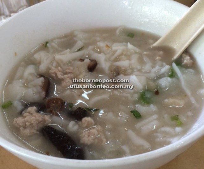 A scrumptious bowl of dian bian ngu. 