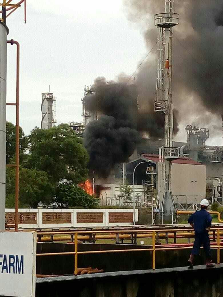 Fire engulfs transformer at Petronas LNG Complex