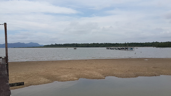 The Buntal sandflats.