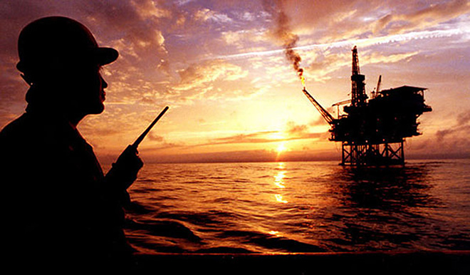 An offshore oil rig like those constructed by Petronas within 12 nautical miles of the coast of Sarawak. — Bloomberg photo