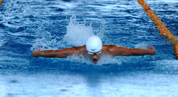 Zachary Tan winning the Boys’ Group A (15-17 years old) 200m individual medley in a time of 2:15.34s. — Photo by Chai Chang Yu