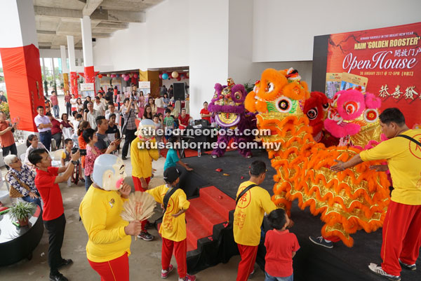 A lion dance performance that enlivens Naim’s open house.