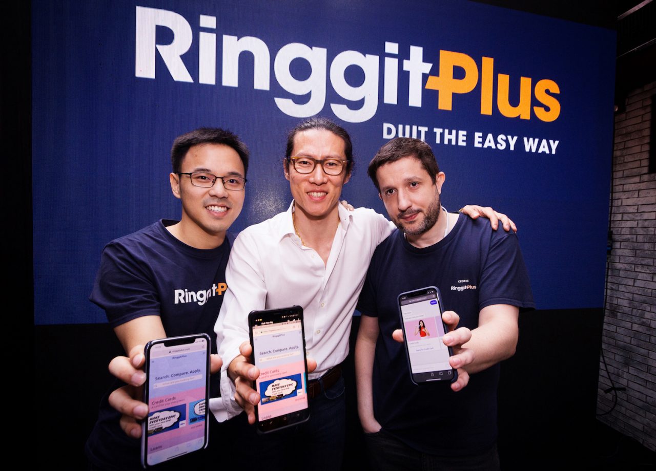 Survey 30 Pct Of Malaysians Savings Won T Last A Month Borneo - from left liew yuen and jirnexu chief technology officer cedric vivier during the ringgitplus press conference in kuala lumpur announcing its first