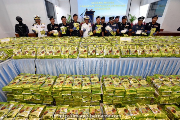 Cops seize 2 06 tonnes of syabu  worth RM103 2 million in 