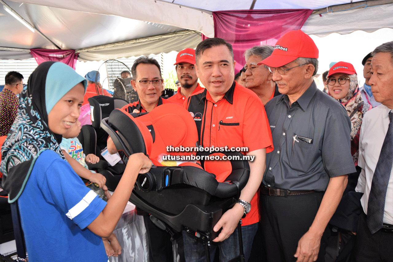 Perodua staff pledge road safety as Raya beckons  Borneo 