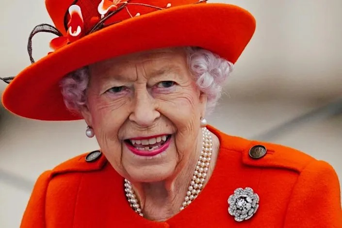 Ratu Elizabeth II membatalkan Natal Sandringham