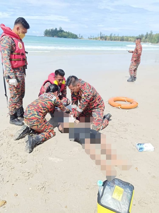 Seorang pria tenggelam ketika mencoba menyelamatkan turis yang tenggelam