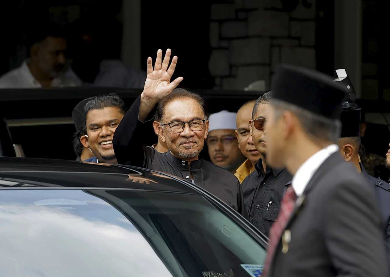Le gouvernement d’union du Premier ministre Anwar conduira à la stabilité politique et à la croissance