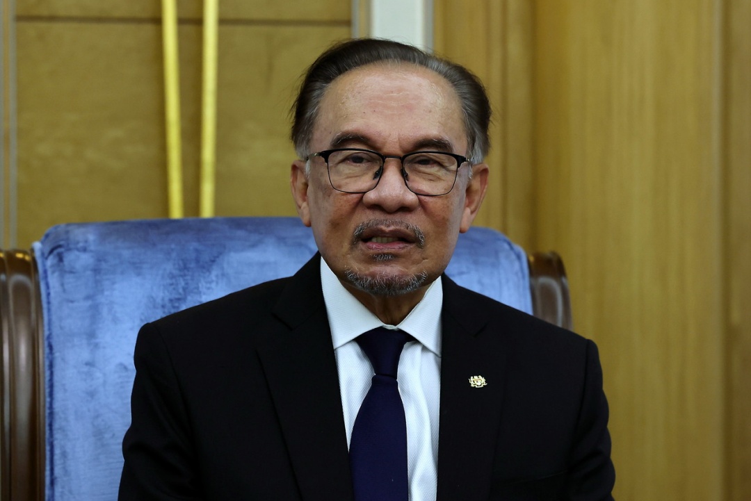 Anwar wishes Happy Teachers’ Day, expresses appreciation to teaching fraternity